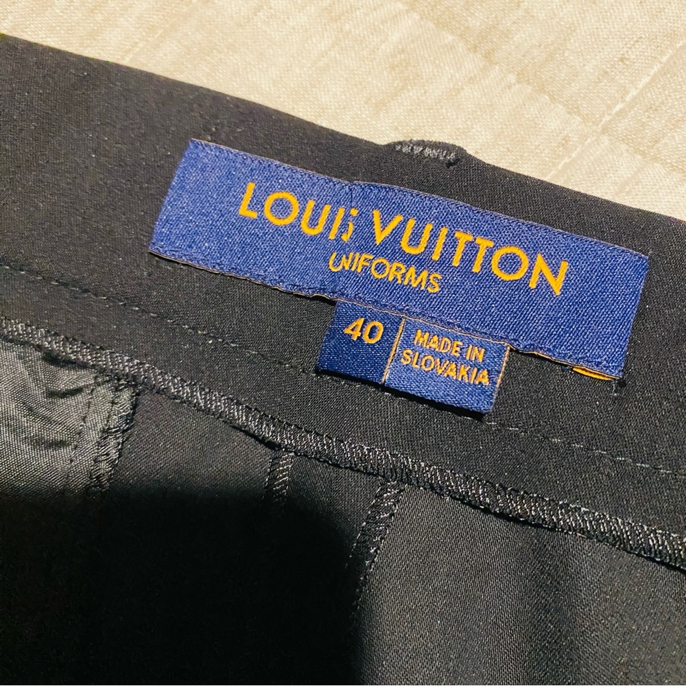 LOUIS VUITTON black flat front womens slim straight trousers pants eur40… - Picture 3 of 12
